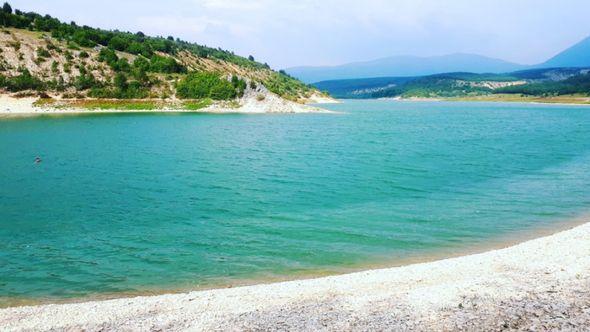 Jezero Mandek kod Livna - Avaz