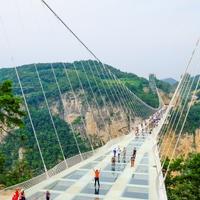 218 metara iznad zemlje: Ovo je najduži stakleni most na svijetu