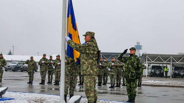 Švedska zastava predstavlja 23. zemlju koja se obavezala na pružanje podrške vlastima i građanima BiH  - Avaz