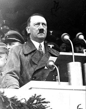 Adolf Hitler - Avaz