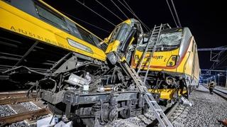 Jeziv sudar vozova u Češkoj: Četiri osobe poginule, 23 povrijeđene