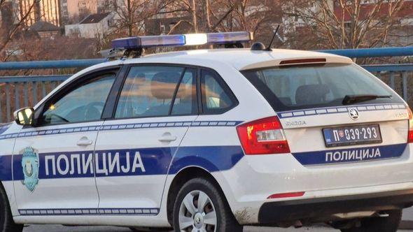 Policija - Avaz