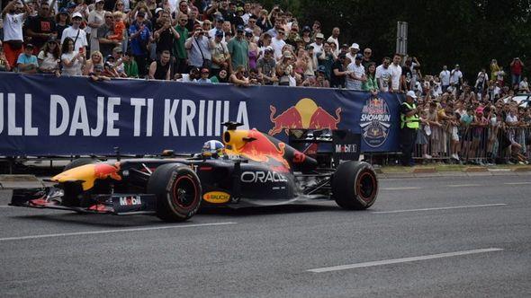 Red Bull Showrun - Avaz