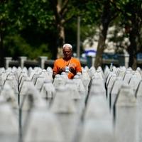 Da se nikad ne zaboravi i nikad nikom ne ponovi: Danas će u Srebrenici vječni smiraj naći 30 žrtava genocida