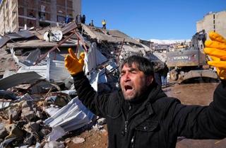 Hope fading as deaths in Turkey, Syria quake pass 11,000