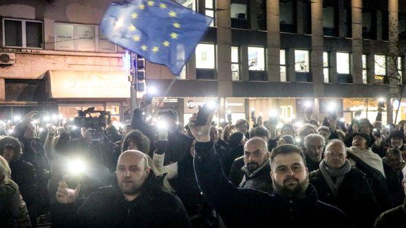 Protesti Beograd - Avaz