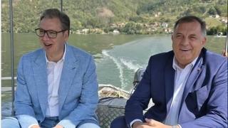 Vučić nakon druženja s Dodikom poručio: Nikakve kompromise nećemo praviti