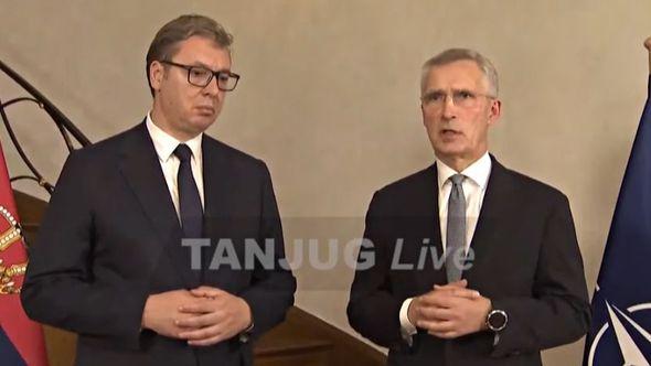 Aleksandar Vučić i Jens Stoltenberg - Avaz