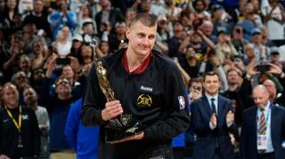 Jokiću dodijelili MVP-ja, a onda je pokazao i kako jedan igra: Nagetsi na korak do finala