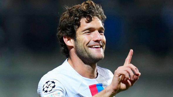 Barcelona's Marcos Alonso, left, celebrates after scoring his side's opening goal during the Champions League group C soccer match between Viktoria Plzen and FC Barcelona at the Doosan Arena in Plzen, - Avaz