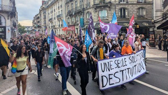 Protesti u Francuskoj - Avaz