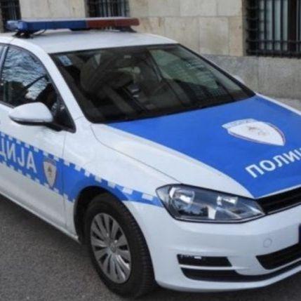 Tragedija u Prnjavoru: Na muškarca (52) pala dizalica tokom popravke kamiona