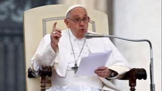Papa Franjo imenovao je na novu poziciju bivšeg sekretara  pape Benedikta XVI