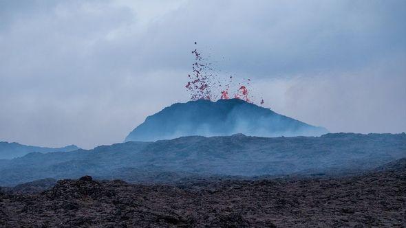 Vulkan na Islandu - Avaz