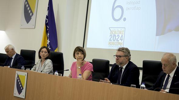 S konferencije za medije Centralne izborne komisije - Avaz