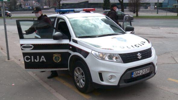 Policija privela lopova - Avaz