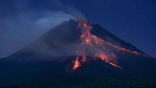 Nastavlja se erupcija vulkana Merapi u Indoneziji