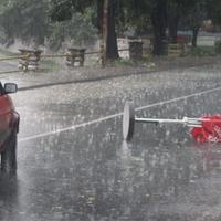 Na snazi narandžasti meteoalarm: Evo u kojim regijama BiH će biti oluja