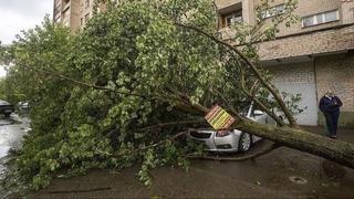 Oluja i jaka kiša u Moskvi: Poginula jedna osoba