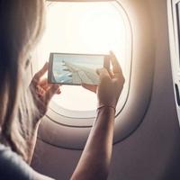 Trebate li zaista isključiti mobilni telefon u avionu