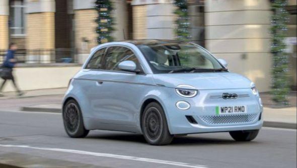 Fiat 500: Dobre performanse - Avaz