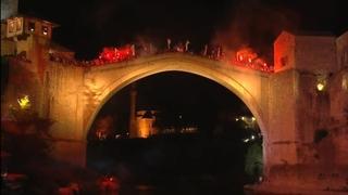 Završena manifestacija u Mostaru: Neka vječno živi Stari most, neka vječno u nama živi ideja mira i zajedničkog života