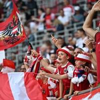 Austrijski navijači skandirali parole krajnje desnice uoči sinoćnje utakmice