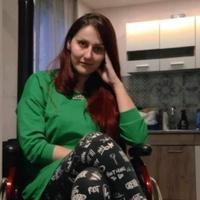 Ranio je pijani policajac i pet godina se bori da stane na noge: Hrabra Ana se vratila u BiH s liječenja u Turskoj
