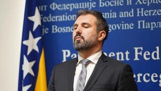 Stojanović: Svjestan sam stavova Vlaisavljević, dao sam potpis jer sam smatrao da je to manja šteta nego Novalićeva Vlada
