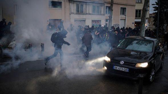 Sa protesta u Francuskoj - Avaz