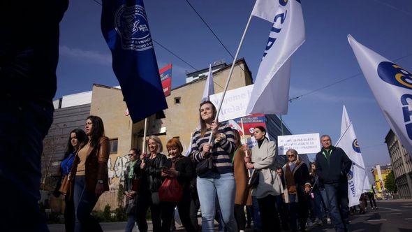 Sa protesta danas - Avaz