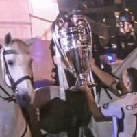 Trofej Lige prvaka stigao i do policajca na konju: U pitanju je otac igrača Reala