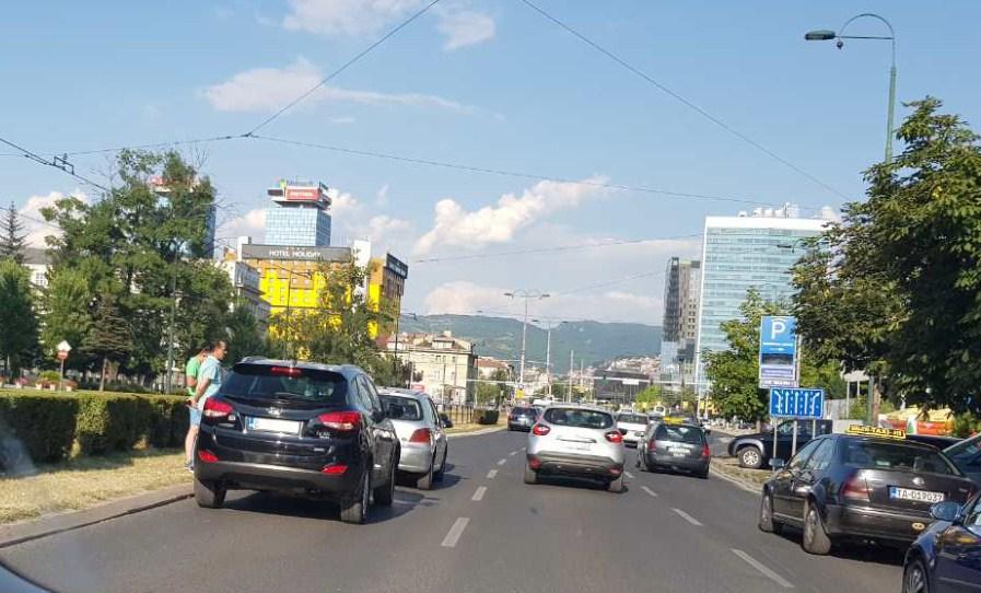 Lančani sudar u centru Sarajeva, pričinjena materijalna šteta