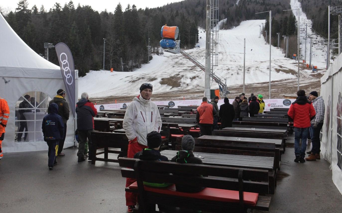 Skromna posjeta na Bjelašnici na zvaničnom otvorenju zimske sezone