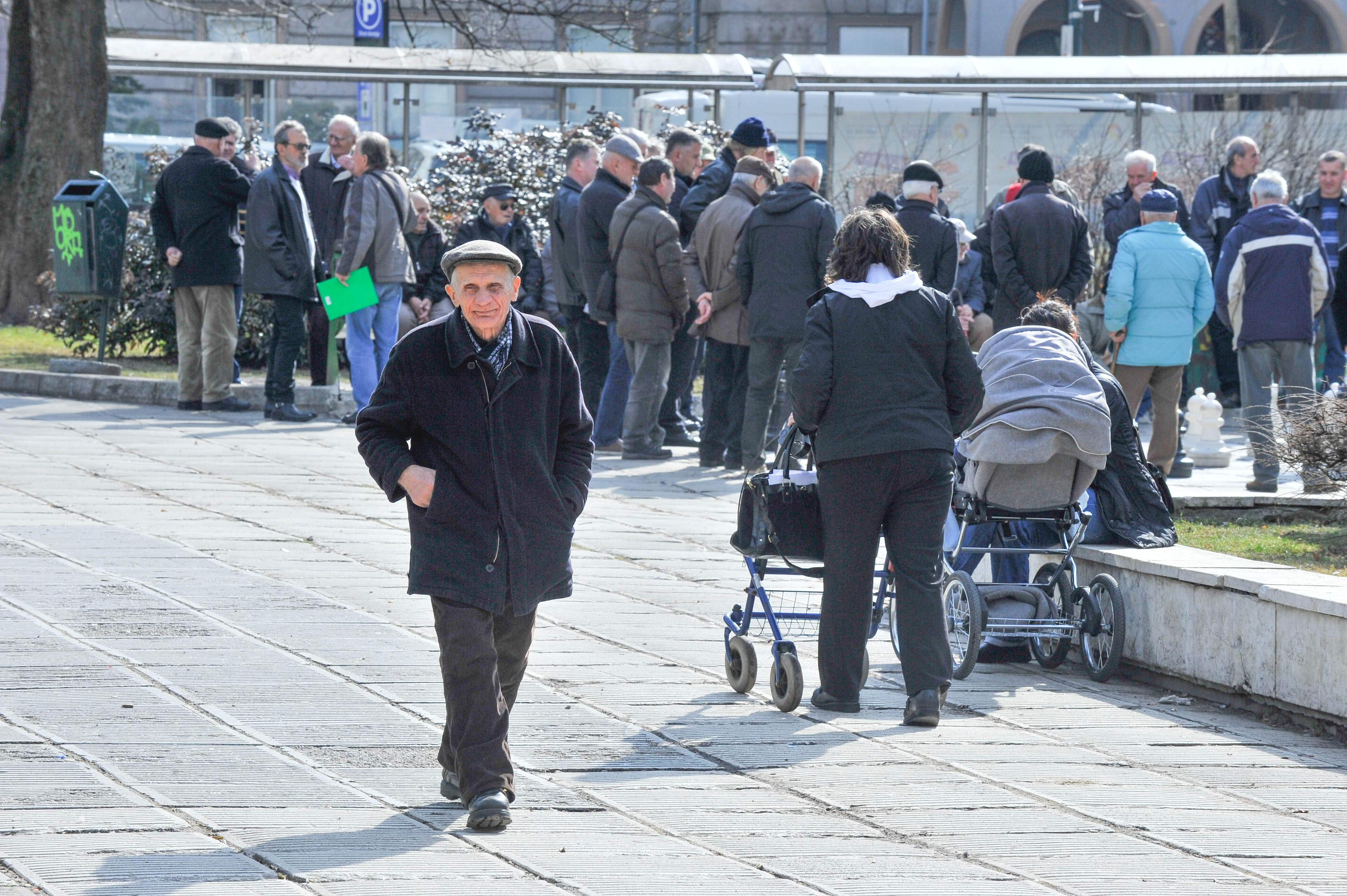 Zavod PIO ostao bez 74 miliona maraka, upitna isplata penzija!