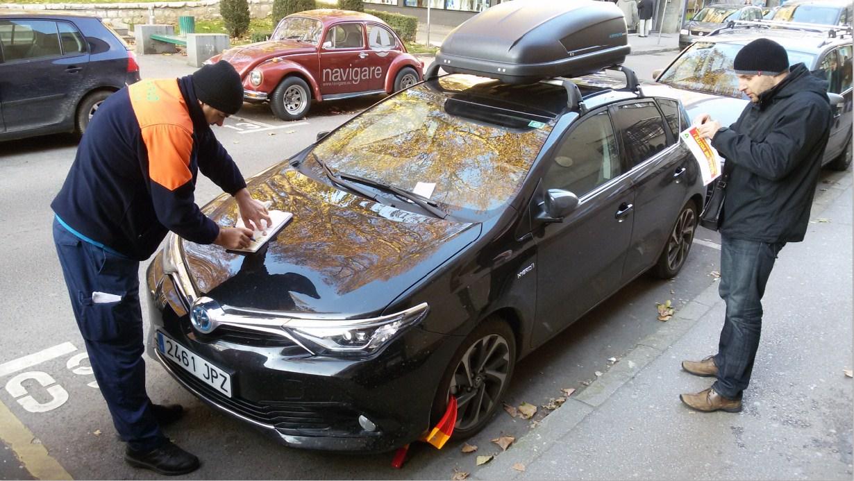 Lani uklonjeno 2.420 nepropisno parkiranih vozila: Blokadom točkova protiv onih koji ne plaćaju parking