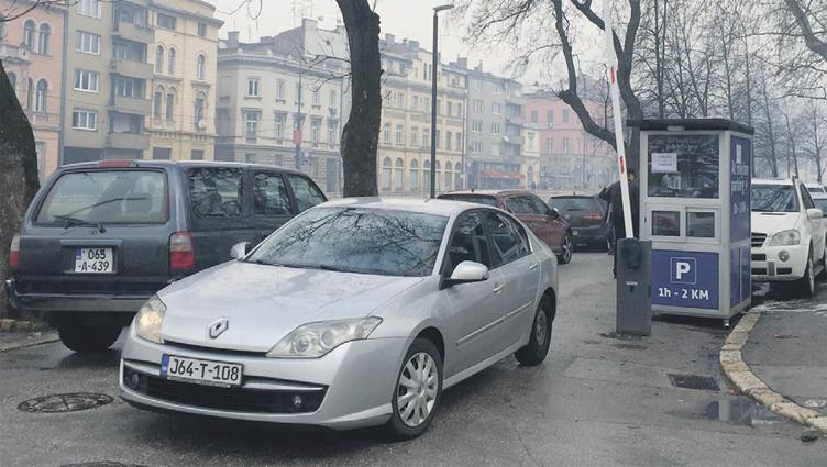 Stari Grad Sarajevo: Na At mejdanu nikao divlji parking!