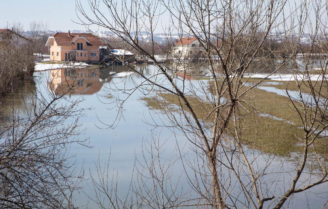 Prijedor: Vodostaj Sane prešao kritičnu tačku, zaplavljeno 80 stambenih objekata