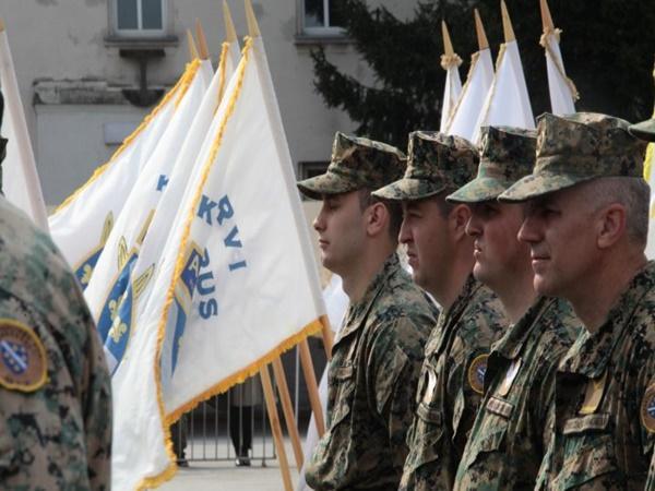 Obilježavanje godišnjica formiranja Armije RBiH i 2. pješadijskog puka OSBiH