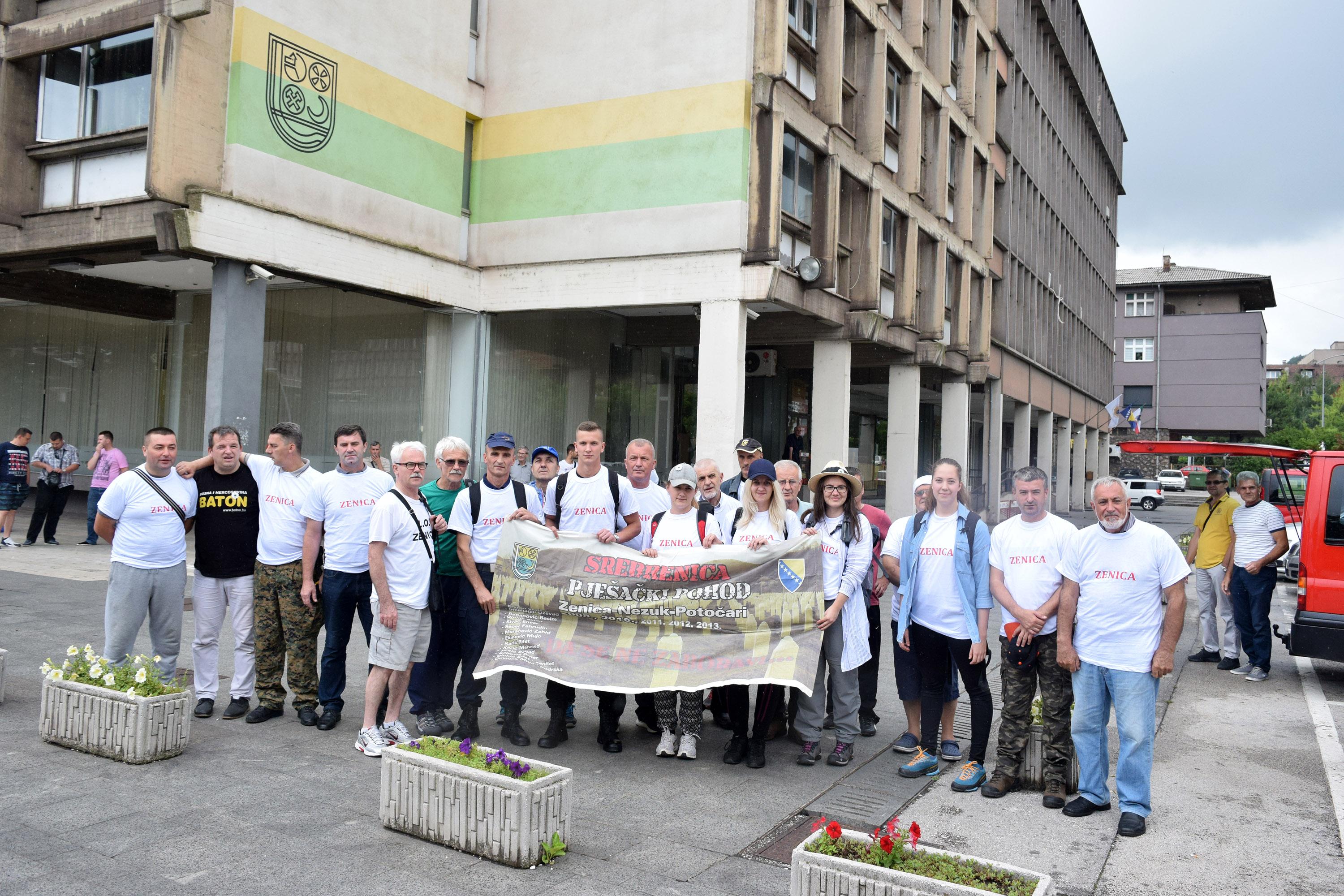 Odaju počast žrtvama genocida: Zeničani krenuli na "Marš mira 2018"