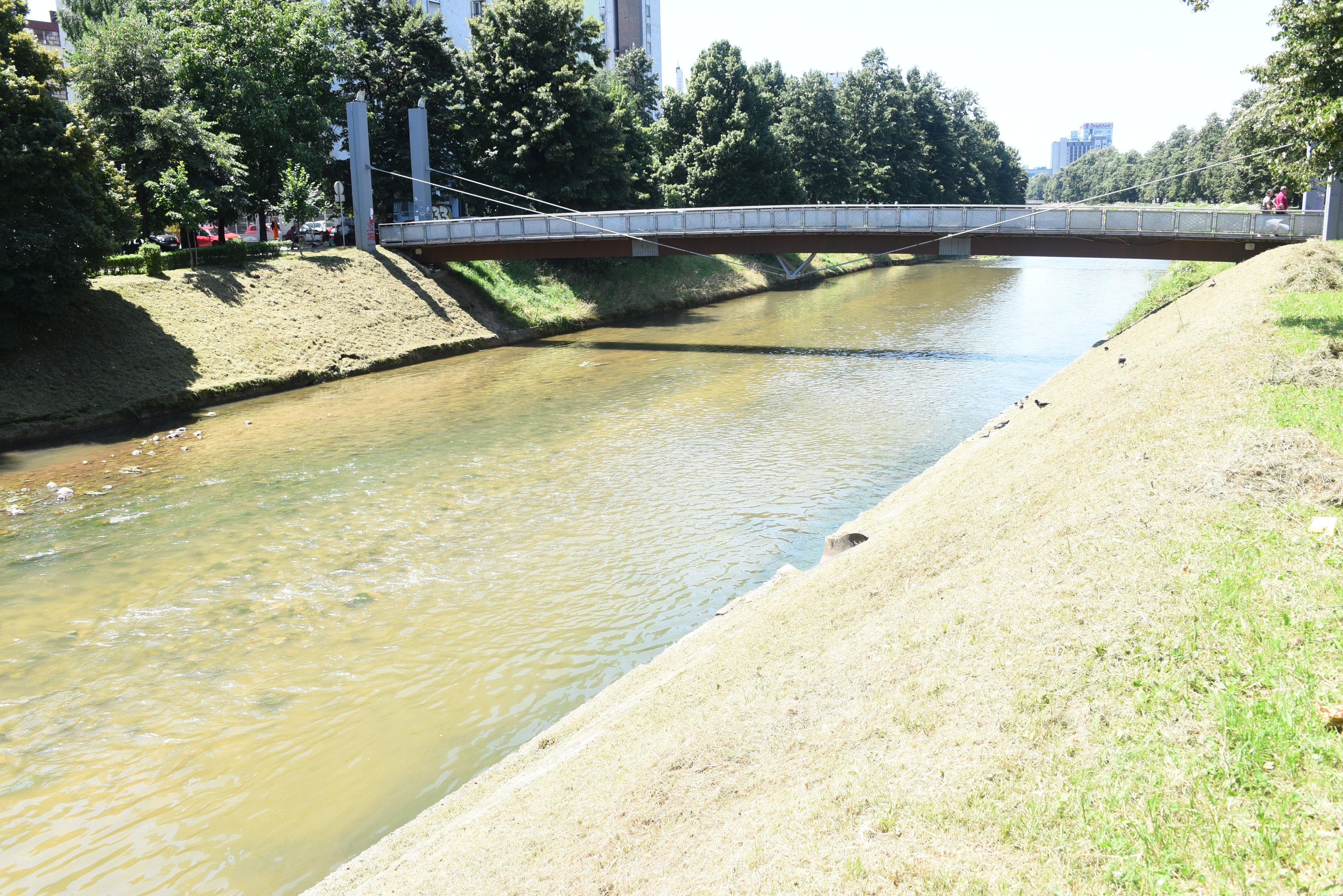 Ovakva slika rijeke i obala treba biti svih 12 mjeseci u godini - Avaz