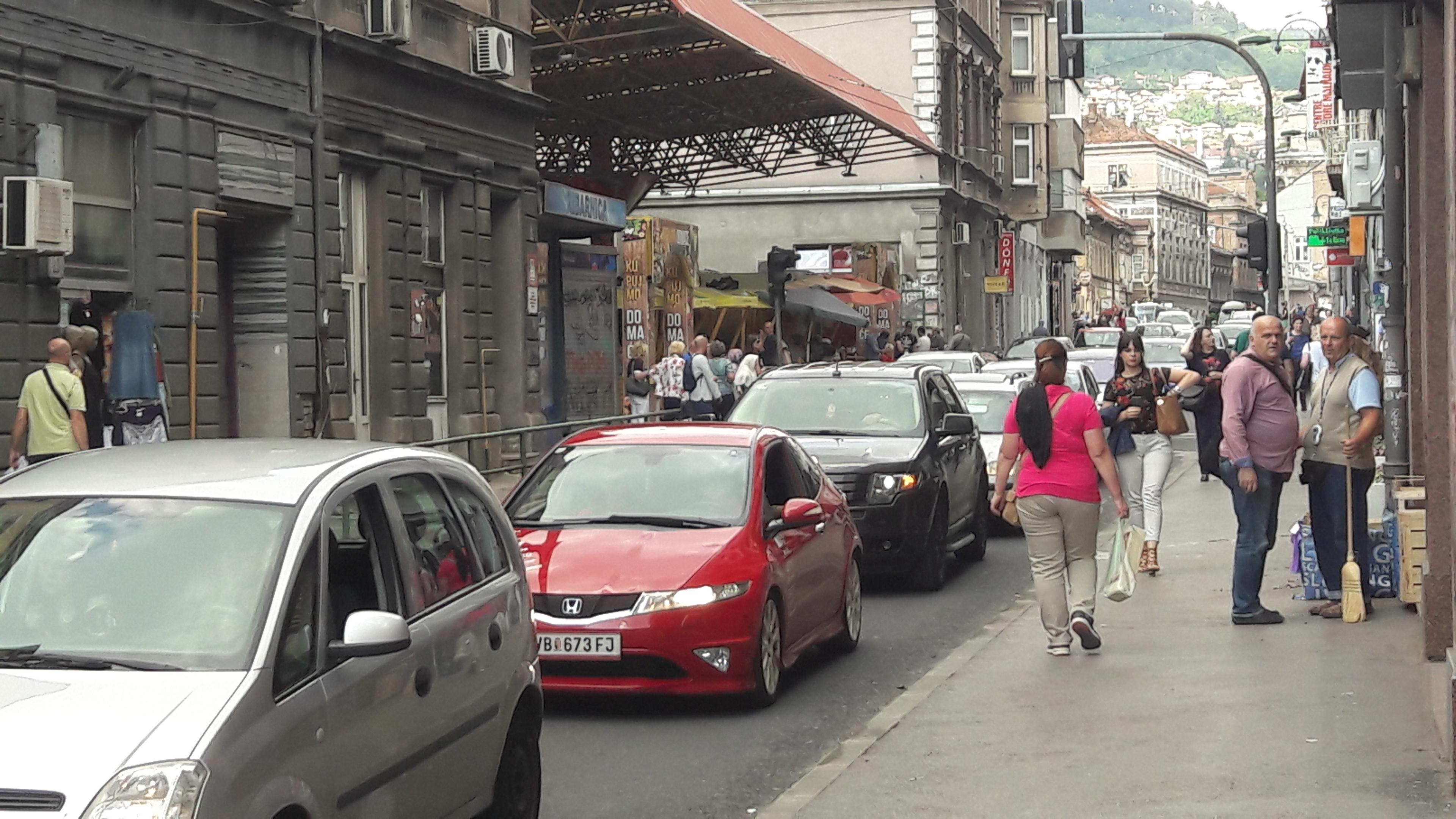 Ogromna gužva u centru Sarajeva zbog sudara