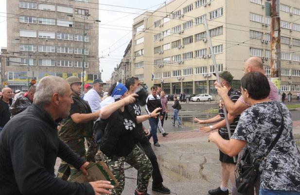 Regionalna platforma Zapadnog Balkana: Istražiti napad na novinare tokom demonstracija u Sarajevu