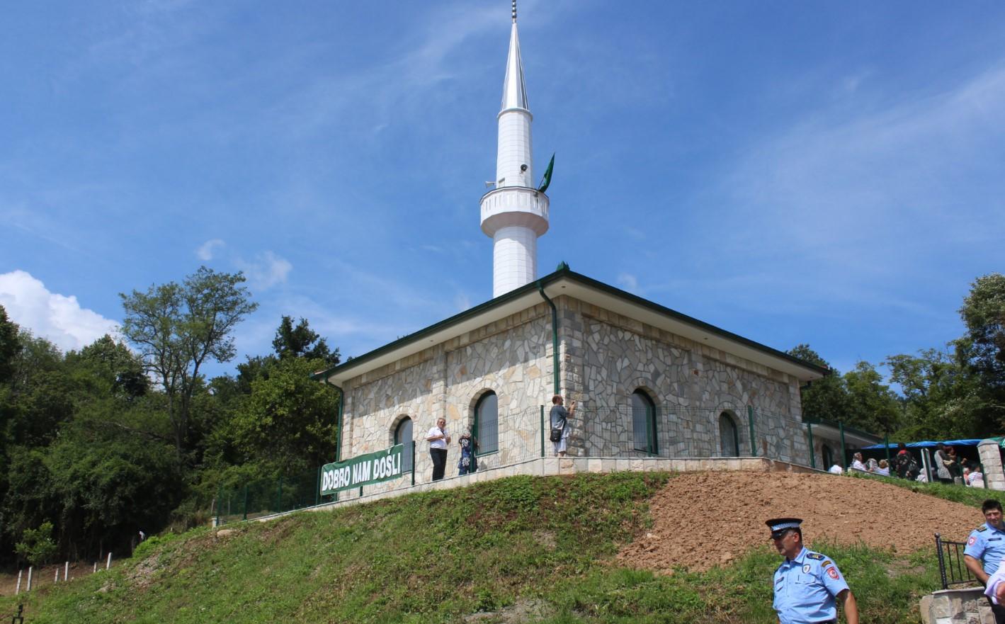 Svečano otvorena džamija u Međurječju kod Rudog