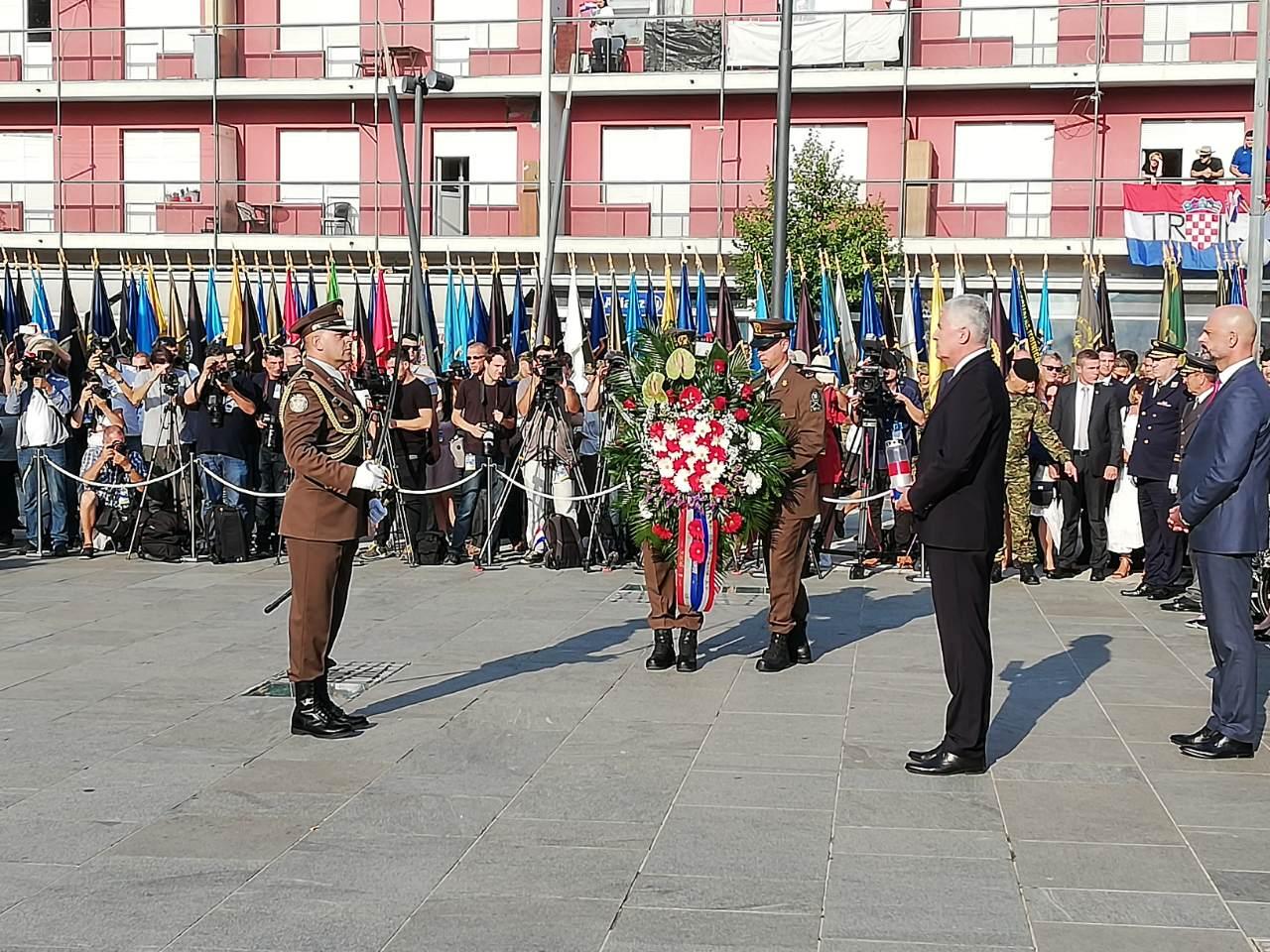 Čović prisustvovao obilježavanju "Oluje" i položio vijenac na Spomenik hrvatske pobjede