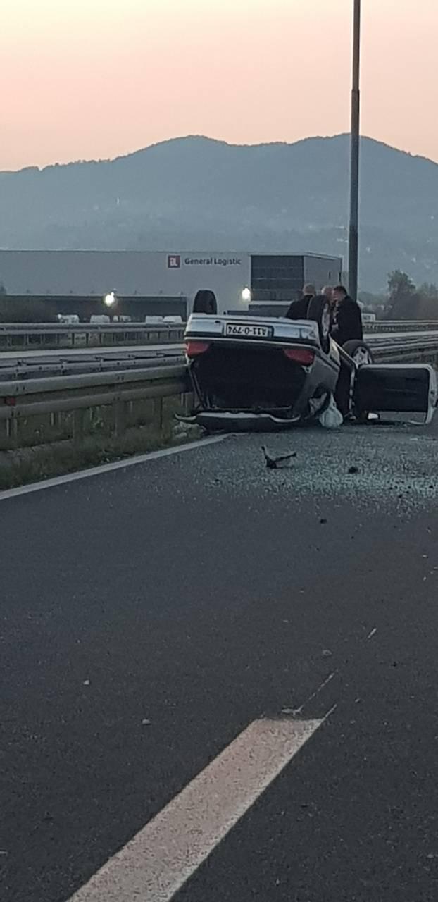 Saobraćajna nesreća na autoputu u blizini Sarajeva