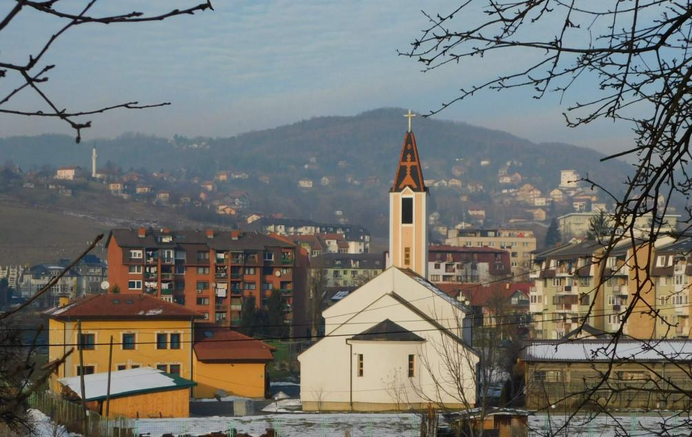 Međureligijsko vijeće u BiH osudilo napad na Crkvu sv. Majke Tereze u Vogošći