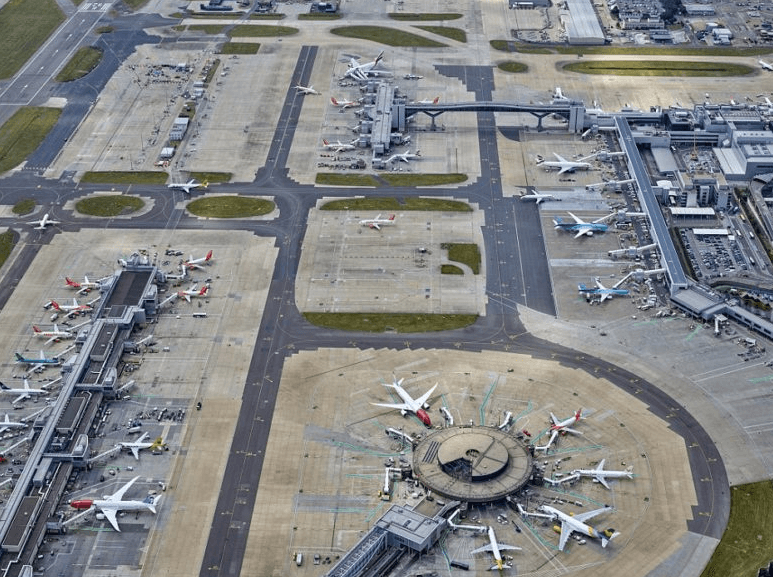 U blizini aerodroma u Londonu primijećen dron, letovi otkazani