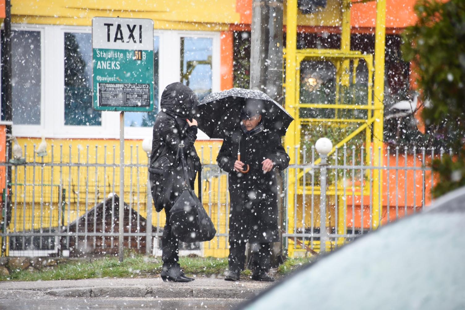 Sarajevo: Snijeg pada u glavnom gradu BiH - Avaz