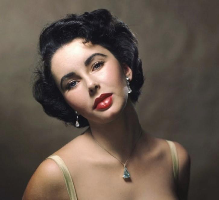 Elizabet Tejlor (Elizabeth Taylor) - Avaz